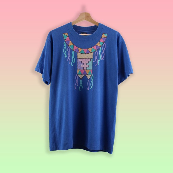 1990s Vintage T-Shirt - Retro Graphic Tee - Native American Southwest Style - M - Picture 1 of 3